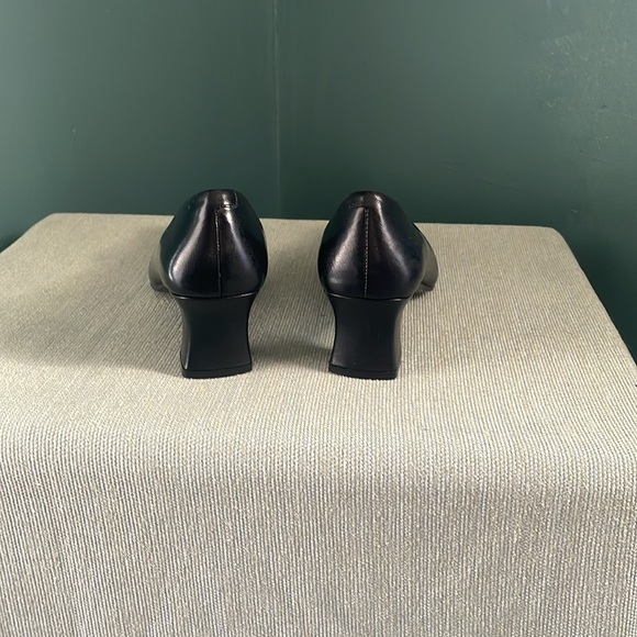 Black Square Toe Heels Liz Claiborne lizflex vogue style size 8.5 - Picture 4 of 10